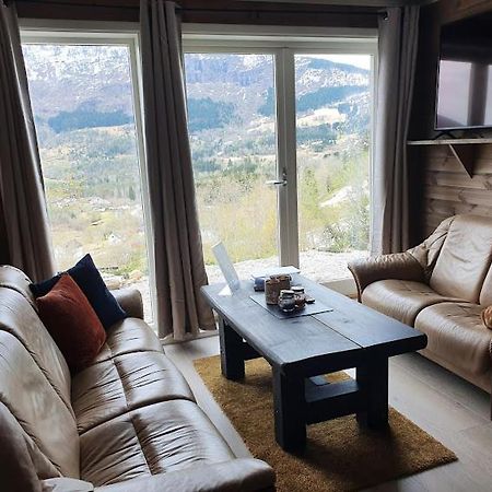 Molden 1 - Med Jacuzzi! Apartman Luster Kültér fotó